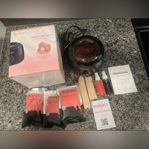 Waxing Kit Wax Warmer for Brazilian Bikini with 14oz Rose Beans